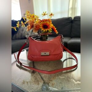 COACH Kristin Pink Leather Shoulder Crossbody
Hobo Bag Purse F22308